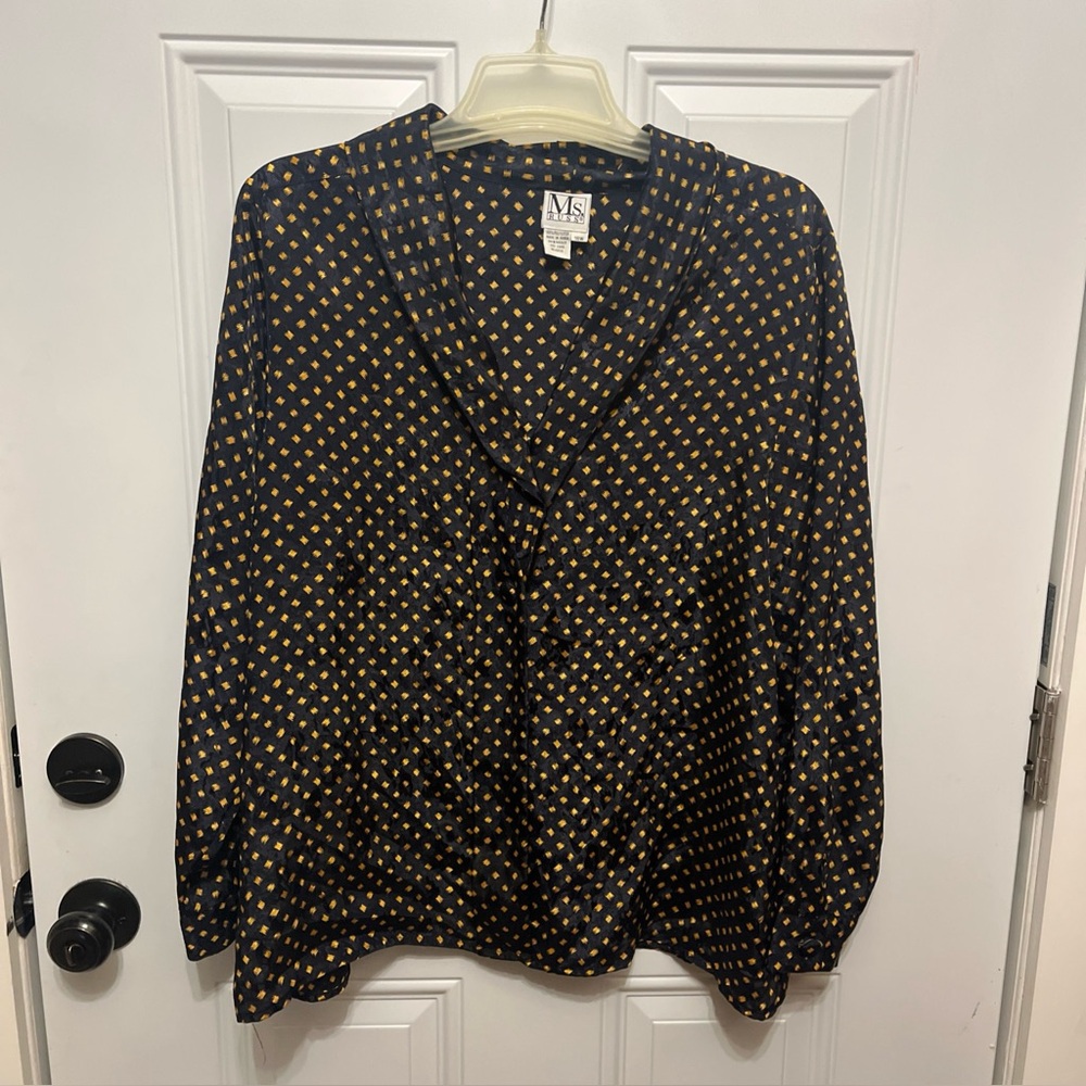 Ms. RUSS Navy and Gold Patterned Blouse